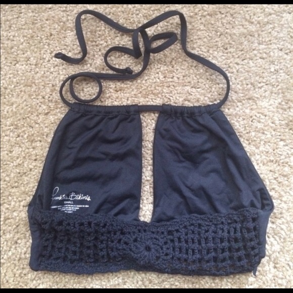 Frankie’s Bikini Top - Picture 3 of 3